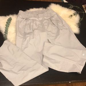COPY - Lululemon ruffle pant size 4